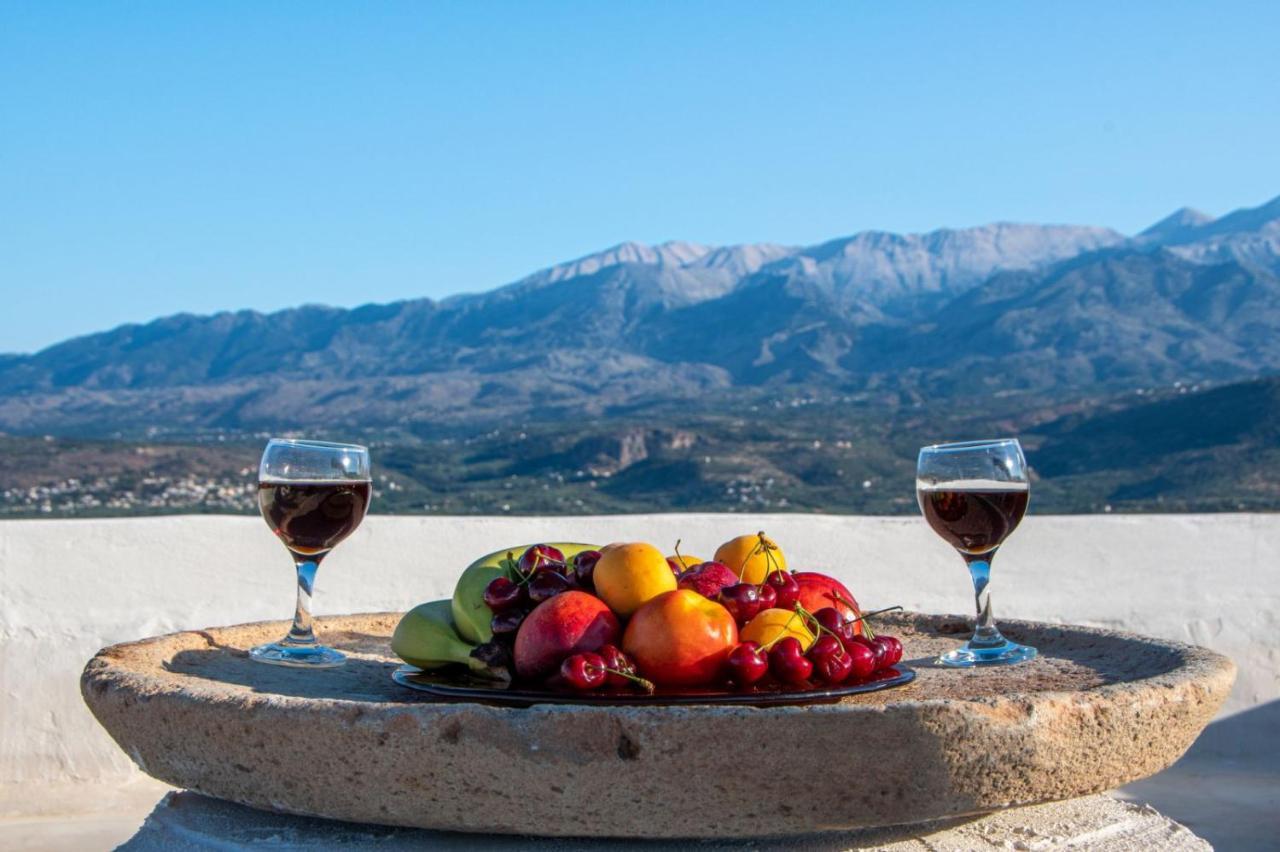 Bella-Maria At Aptera With Mountain And Sea View !! Chania  Bagian luar foto