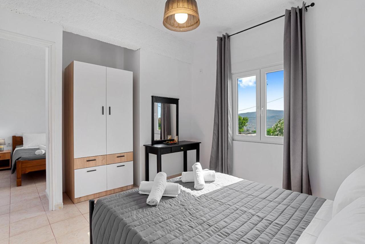 Bella-Maria At Aptera With Mountain And Sea View !! Chania  Bagian luar foto