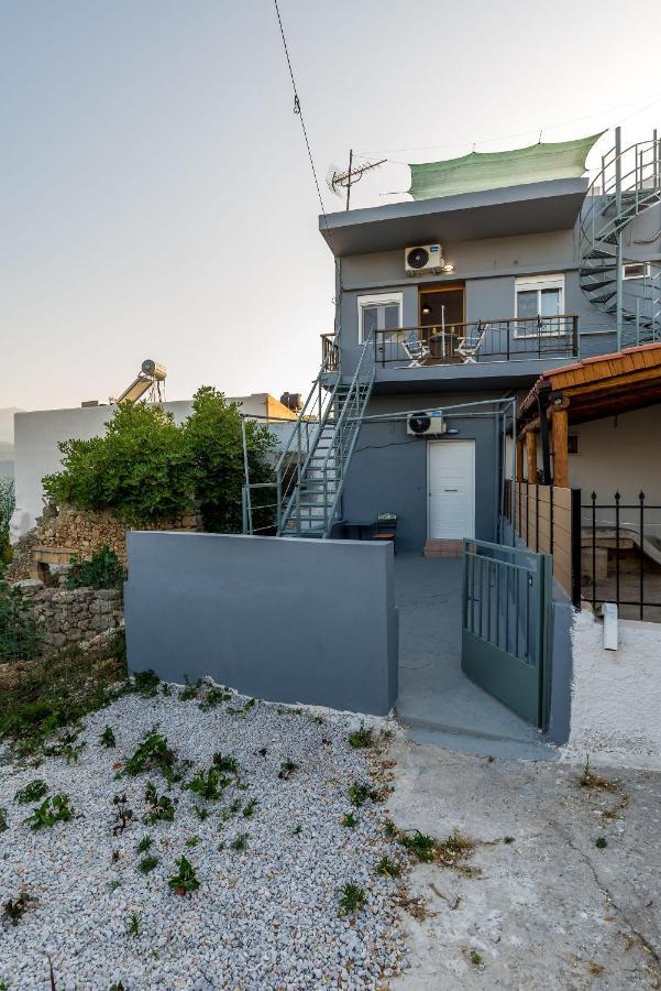 Bella-Maria At Aptera With Mountain And Sea View !! Chania  Bagian luar foto