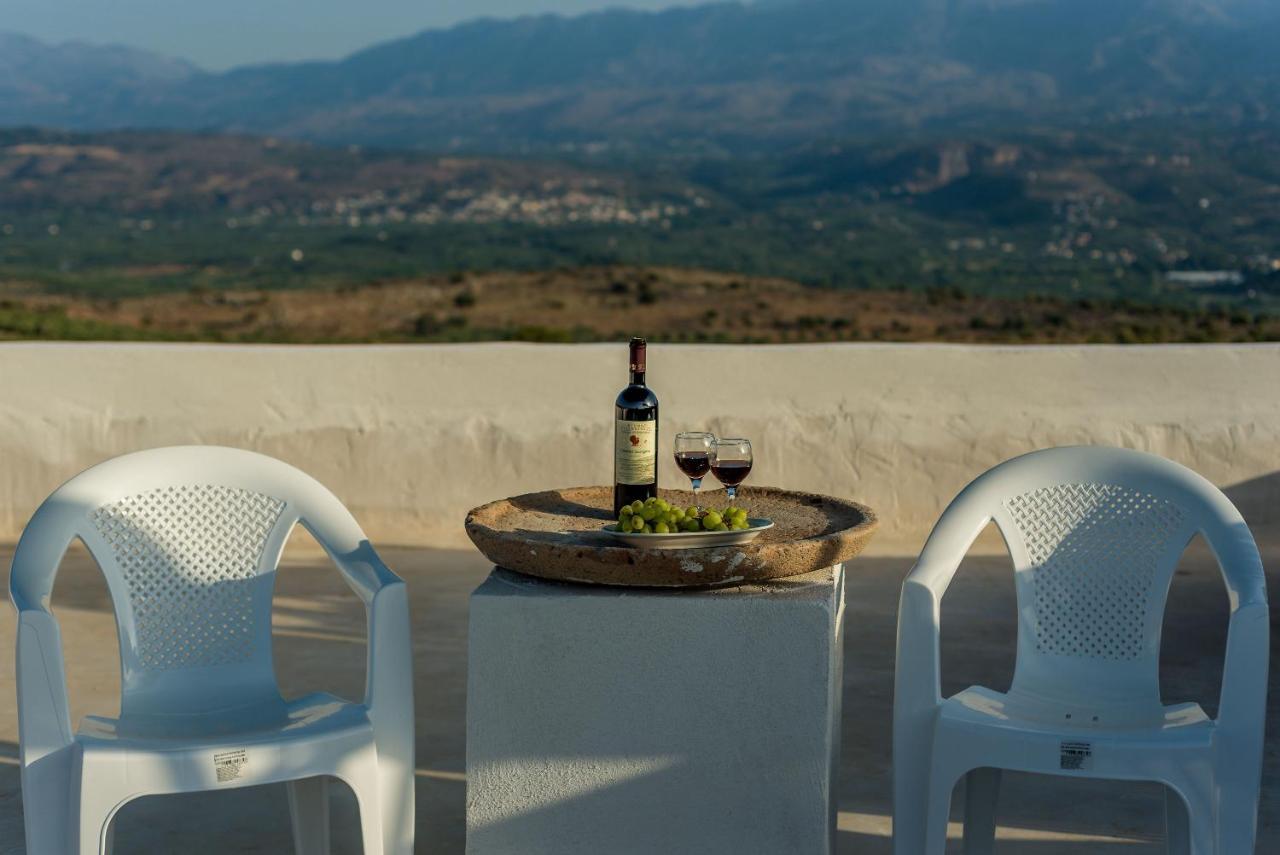 Bella-Maria At Aptera With Mountain And Sea View !! Chania  Bagian luar foto