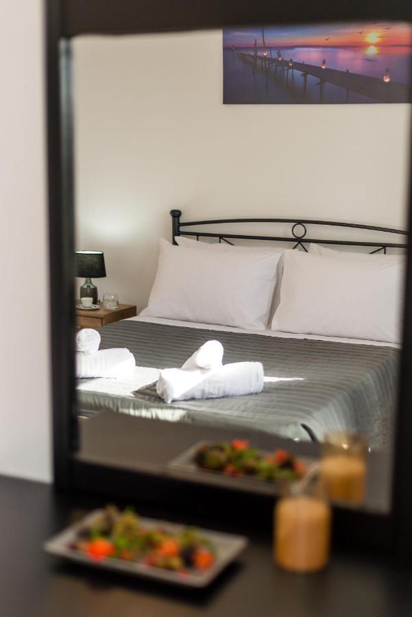 Bella-Maria At Aptera With Mountain And Sea View !! Chania  Bagian luar foto
