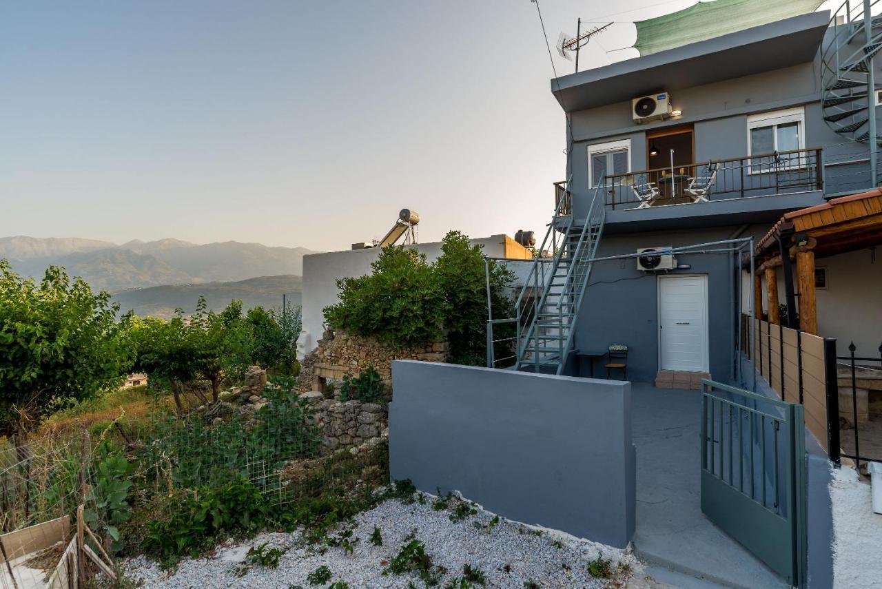 Bella-Maria At Aptera With Mountain And Sea View !! Chania  Bagian luar foto